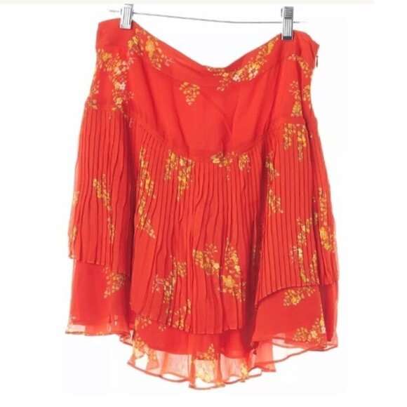 Derek Lam 10 Crosby Mini Skirt 8 NWT Pleated Floral Red Luxury Layered Flirty - Picture 3 of 11